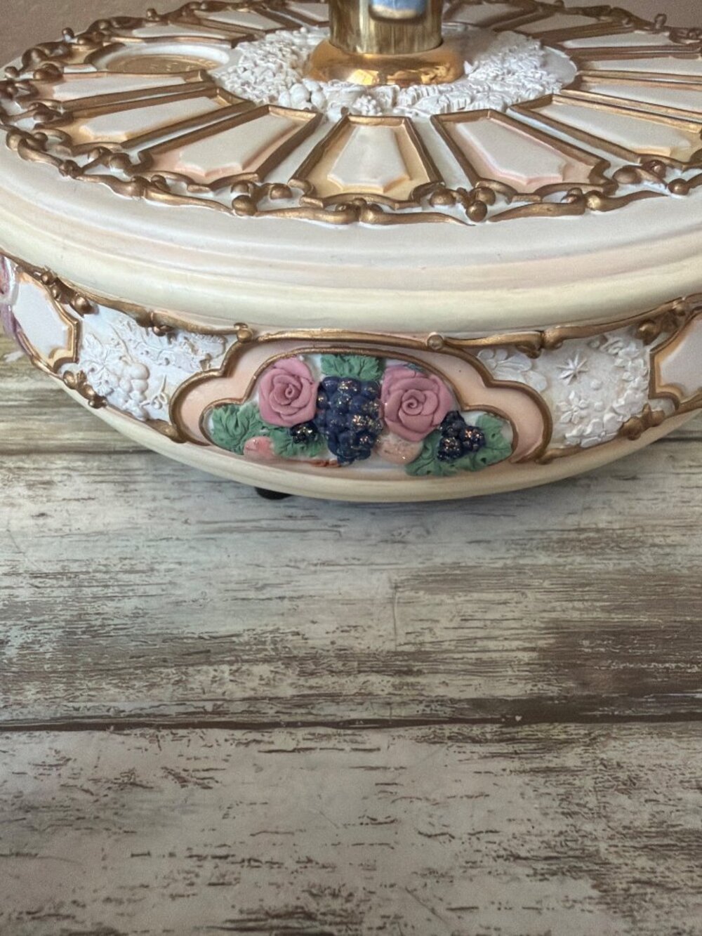 San Francisco Music Box Ltd Ed 4-Horse Carousel Color of Wind E Kamysz w/FLAWS - Picture 13 of 16